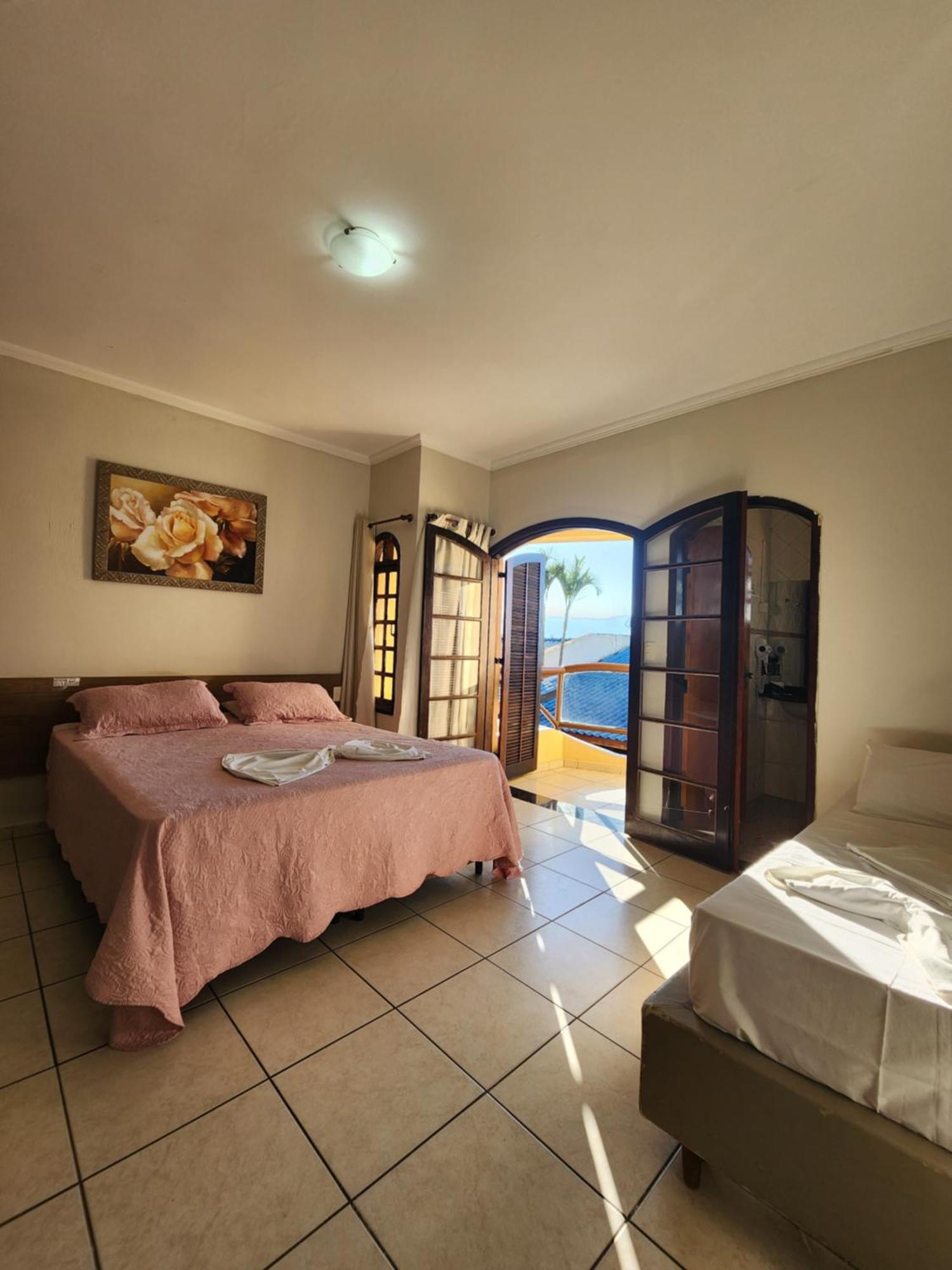 Hotel Porto Dos Milagres อาปาเรซีดา ภายนอก รูปภาพ